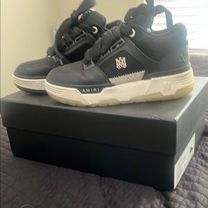 Amiri Skel Top Low Sneakers in Black